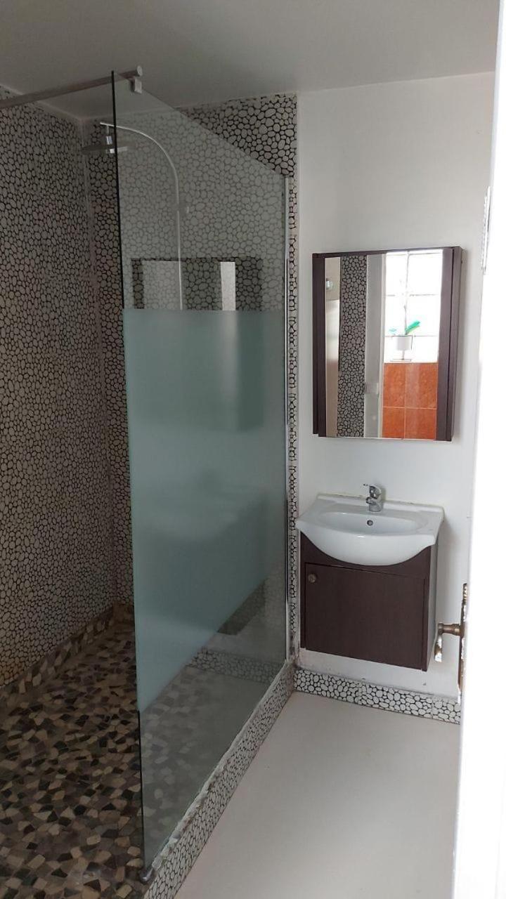 Hotel La Defense Коломб Экстерьер фото
